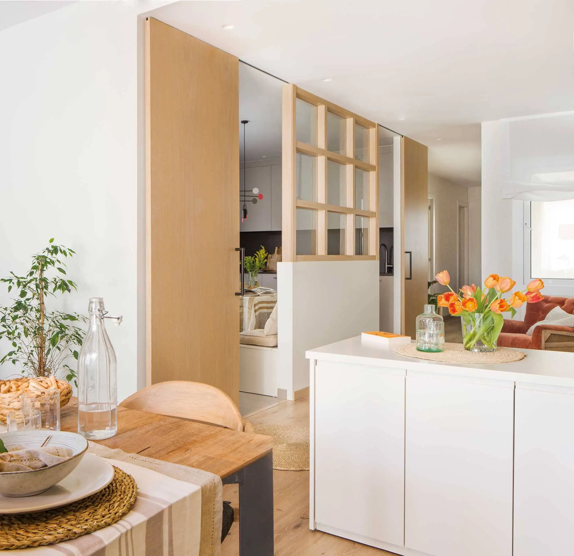 Puerta corredera cocina: optimiza el espacio de tu cocina con estilo - Cuánto espacio se necesita para poner una puerta corredera puerta corredera cocina - Cuánto espacio se necesita para poner una puerta corredera